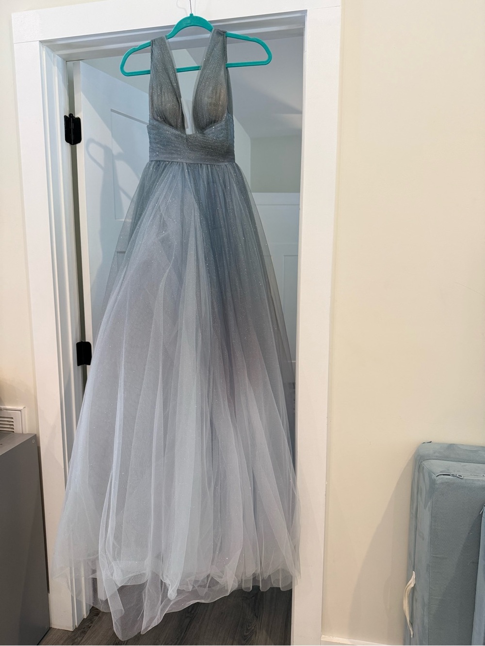 Mac Duggal NWT Jade Blue Ombre Glitter Tulle Dress Style #20380 Size 0 - Picture 5 of 15